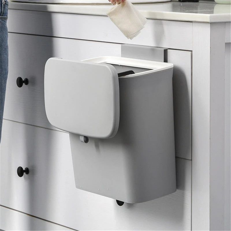 Poubelle murale polyvalente en promotion