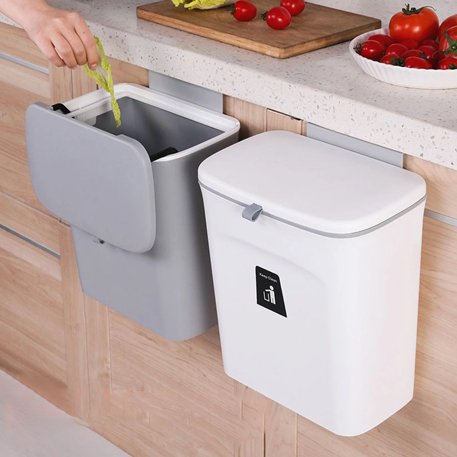 Poubelle murale polyvalente en promotion